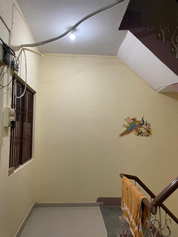 Indra Paying Guest House Варанаси Екстериор снимка